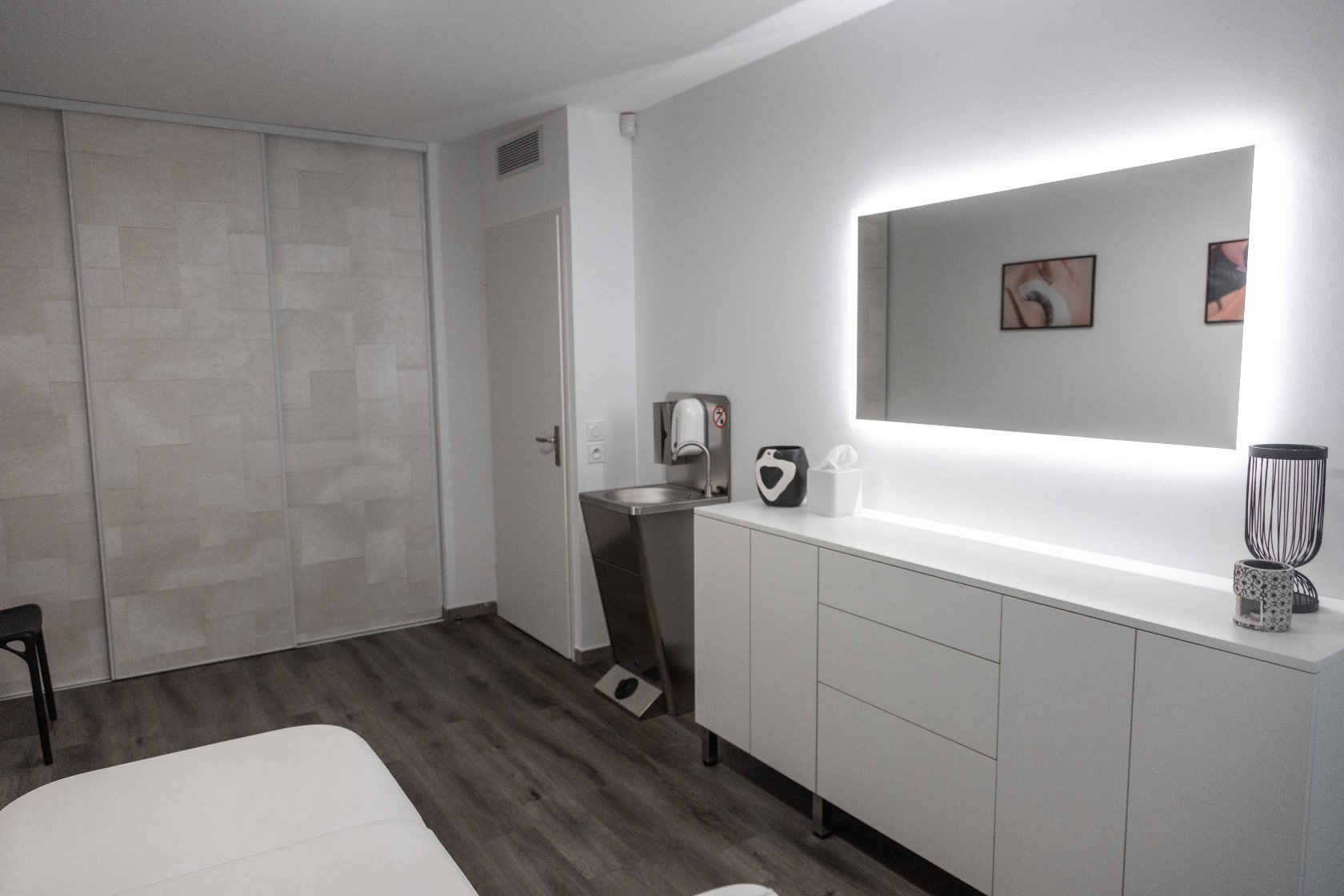 Make-Up Consultation